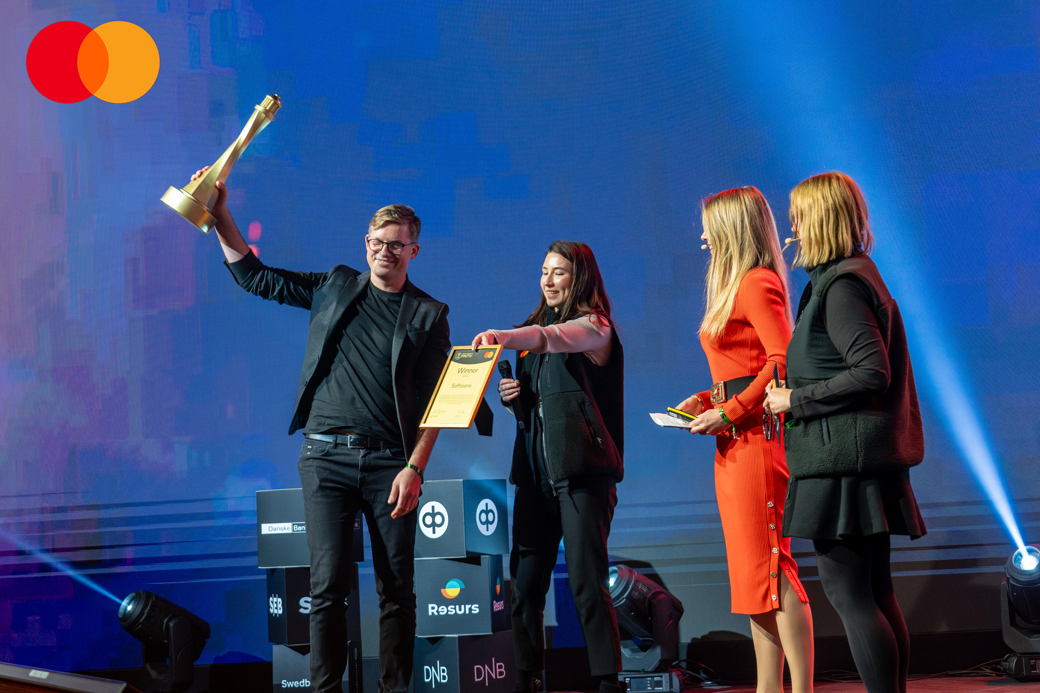 _JJ_4568-Enhanced-NR